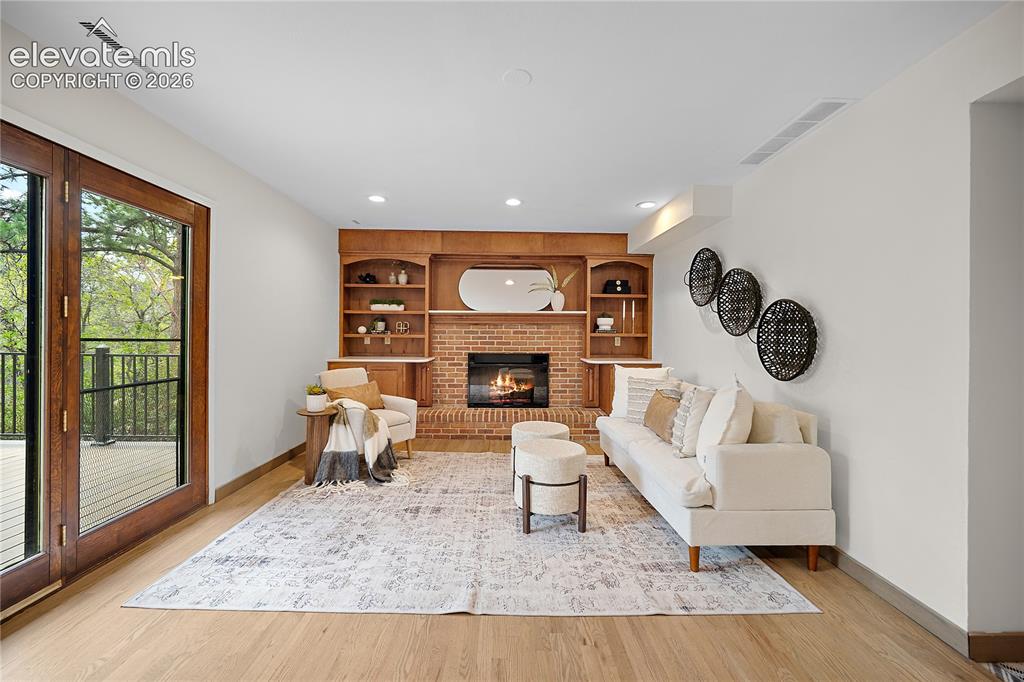 220 Raven Hills Road