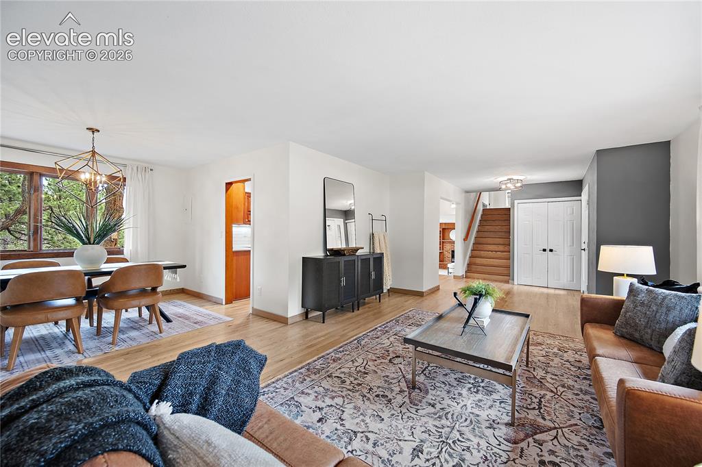 220 Raven Hills Road
