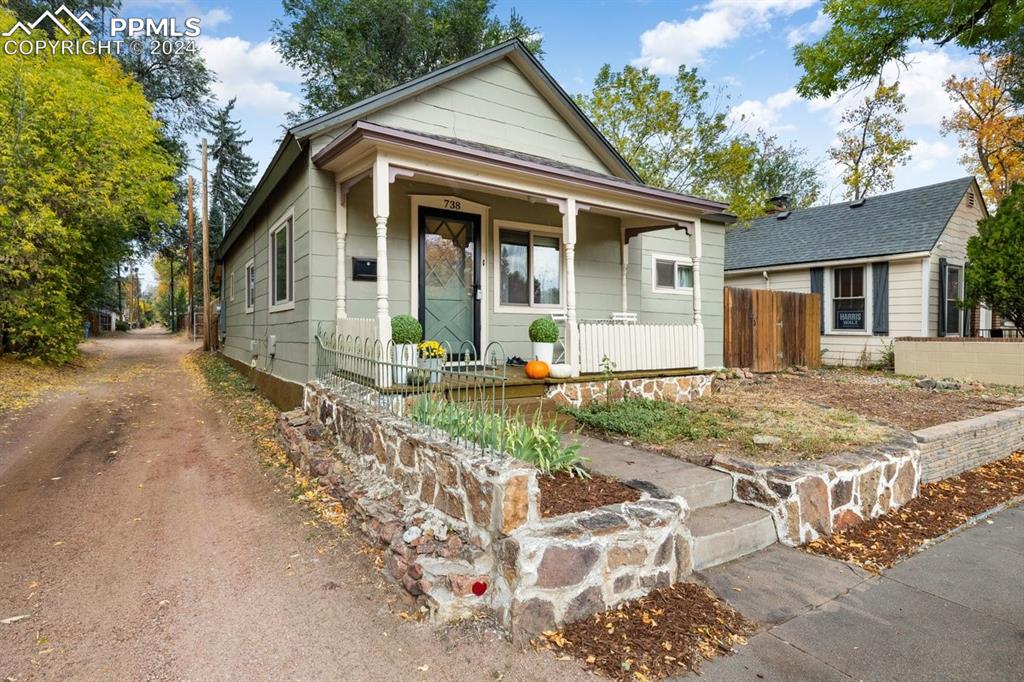 738 E Uintah Street