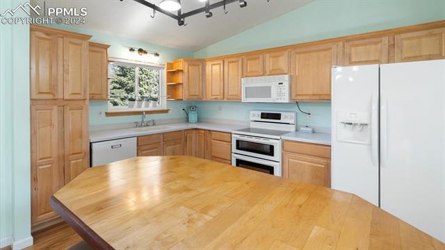 8450 Freemantle Drive