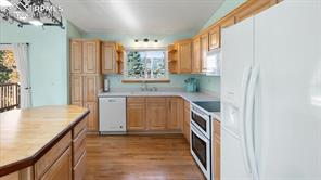 8450 Freemantle Drive