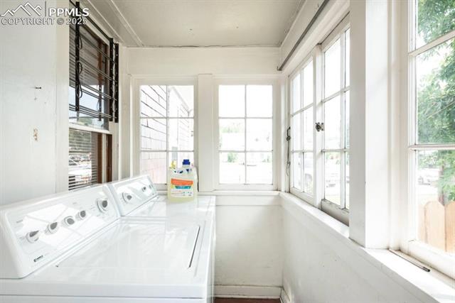 803 S Cascade Avenue