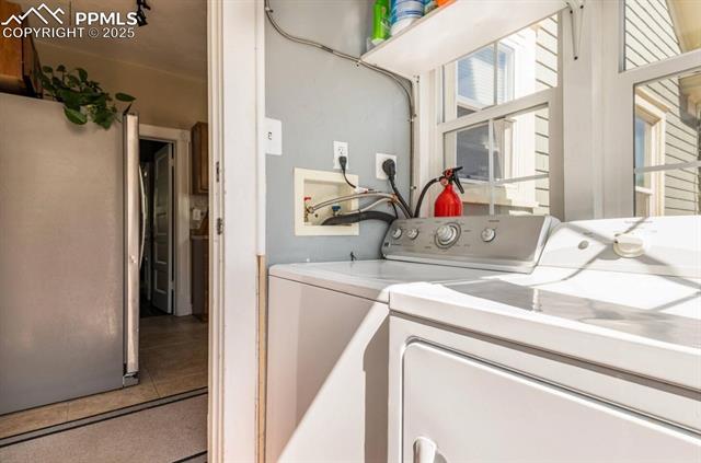 803 S Cascade Avenue