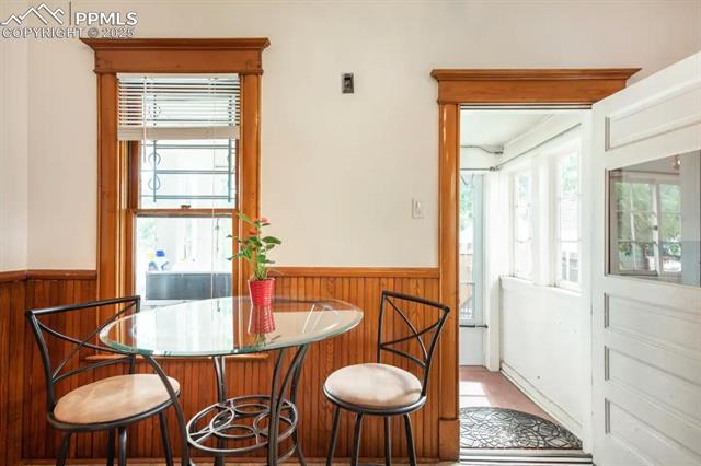 803 S Cascade Avenue