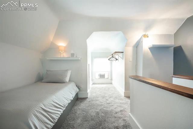 803 S Cascade Avenue