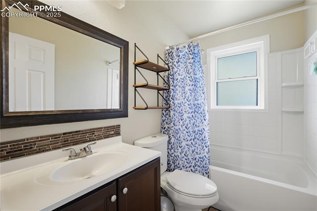 521 Clearview Drive