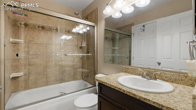 524 Shady Crest Circle