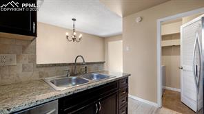 524 Shady Crest Circle