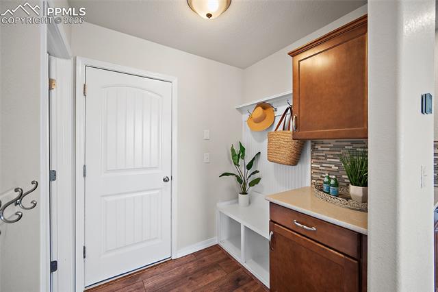 7191 Fauna Glen Drive