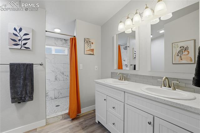 965 Mesa Valley Road