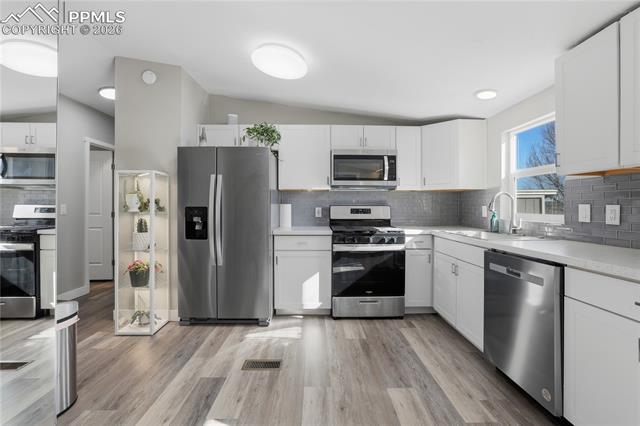 965 Mesa Valley Road