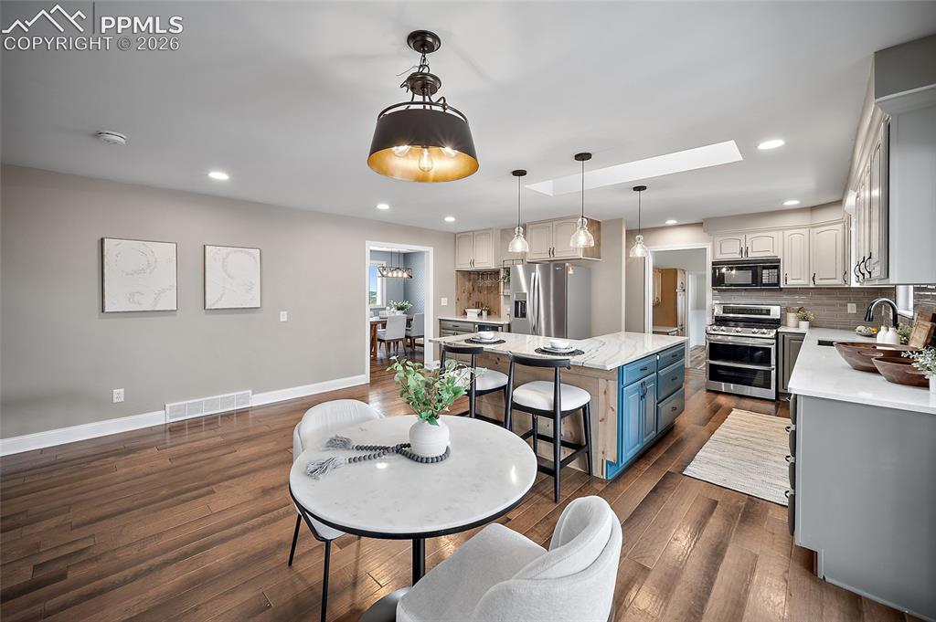 2304 Lazy R Lane