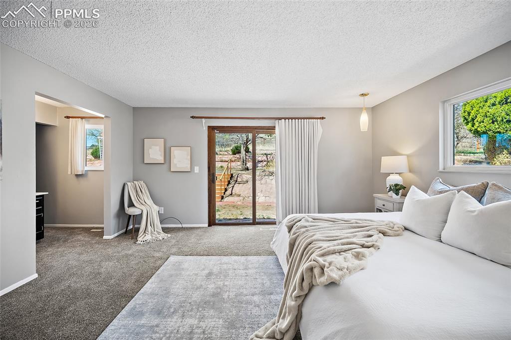 2304 Lazy R Lane
