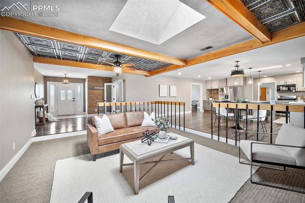 2304 Lazy R Lane