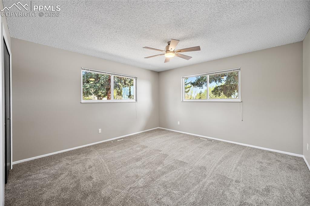 2304 Lazy R Lane