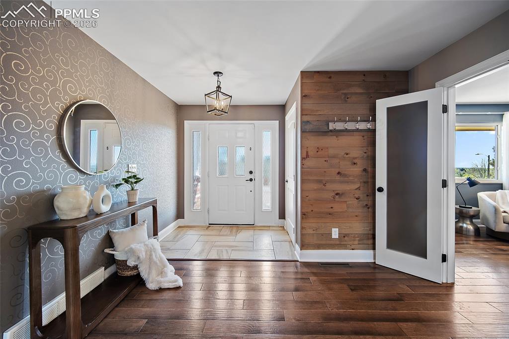 2304 Lazy R Lane