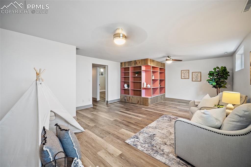 2304 Lazy R Lane