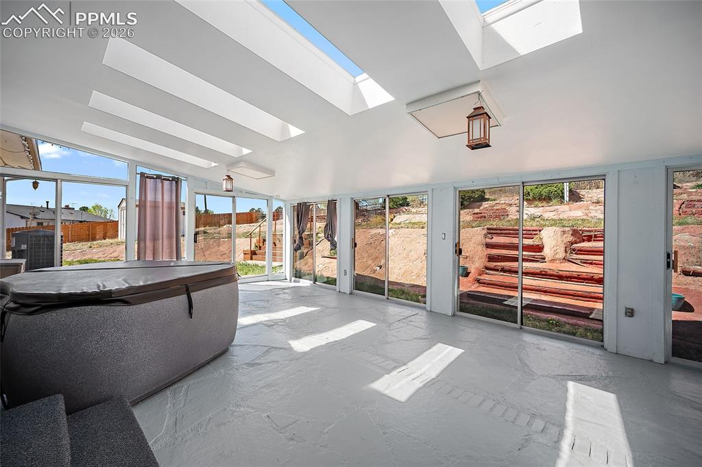 2304 Lazy R Lane