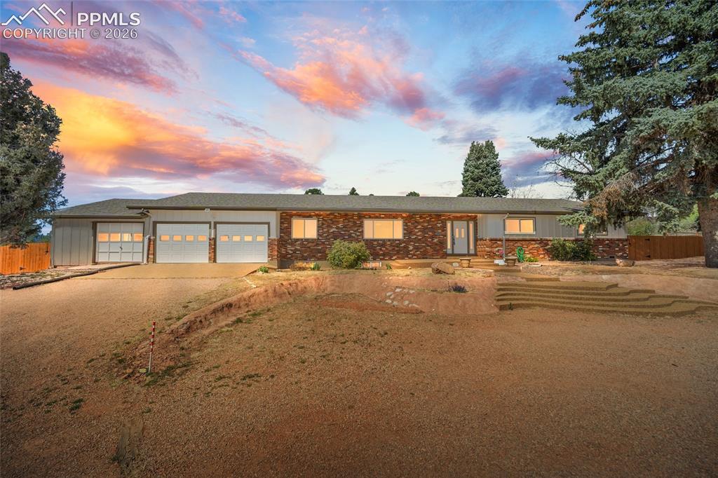 2304 Lazy R Lane