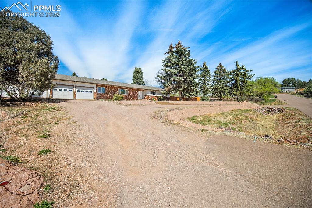 2304 Lazy R Lane