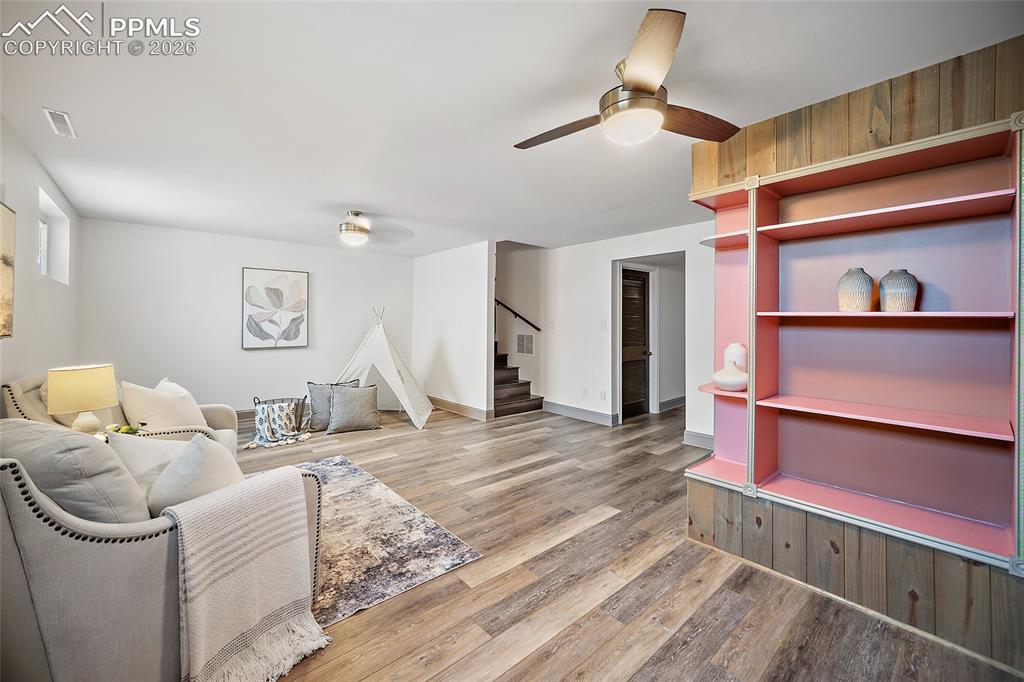 2304 Lazy R Lane