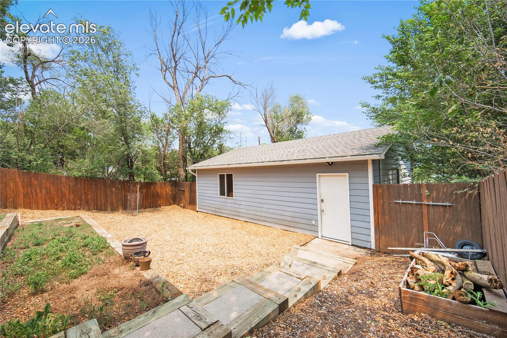 2807 Parker Street