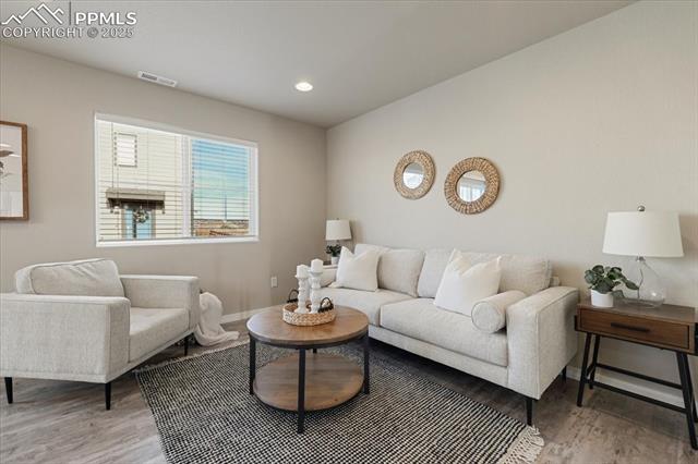 6970 Tacarcuna Wood Grove