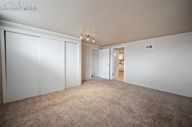 1133 Farragut Avenue