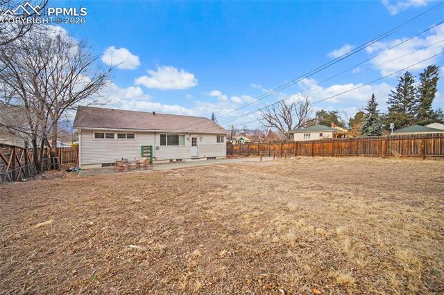 1133 Farragut Avenue