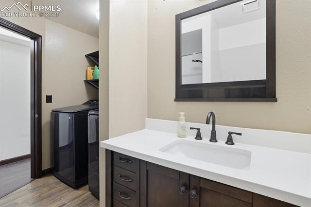 995 Square Dance Lane