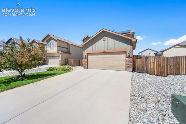 10061 Thunderbolt Trail