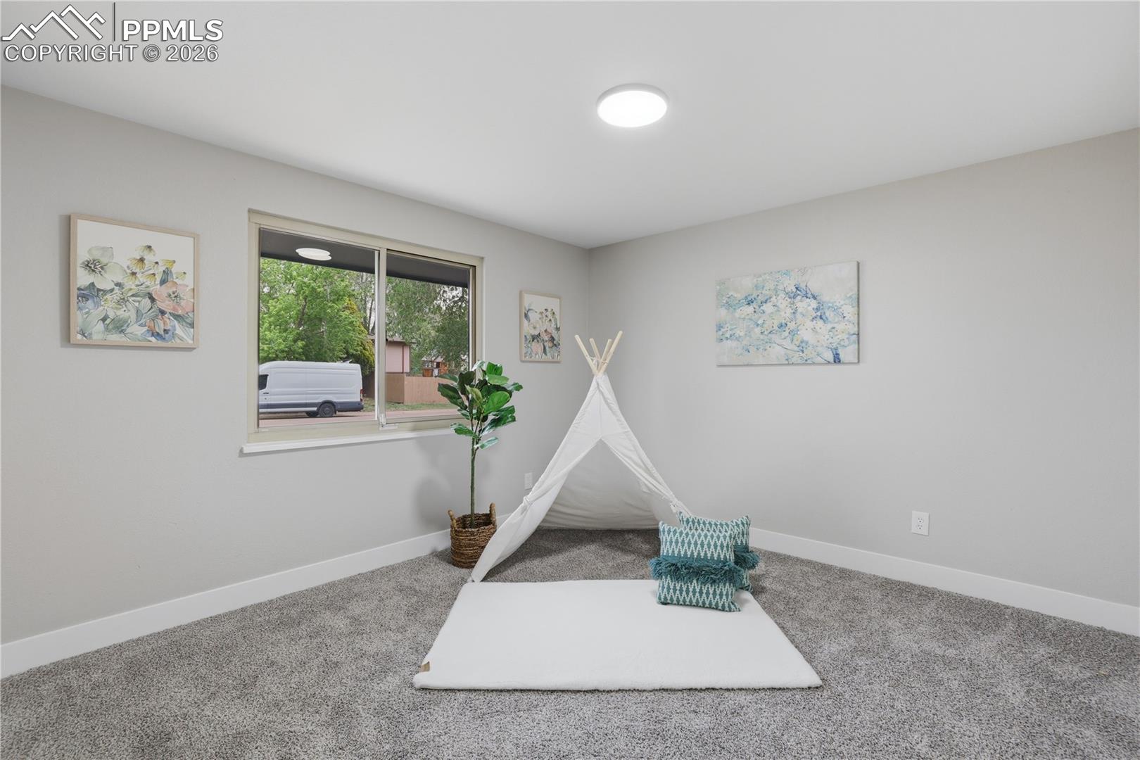 113 Catalina Place