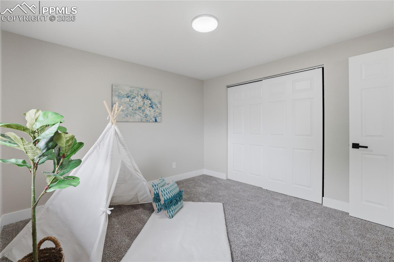 113 Catalina Place