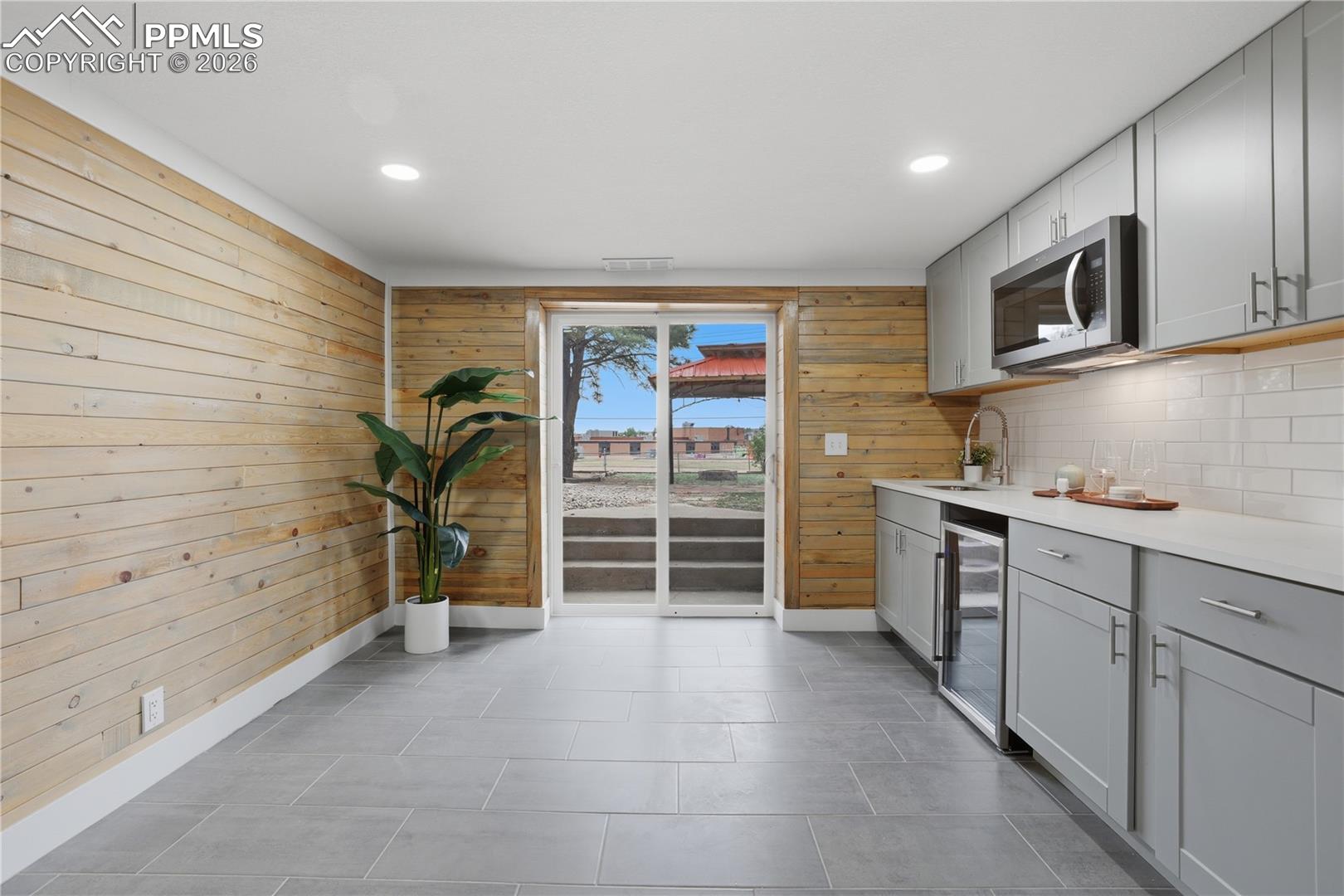 113 Catalina Place
