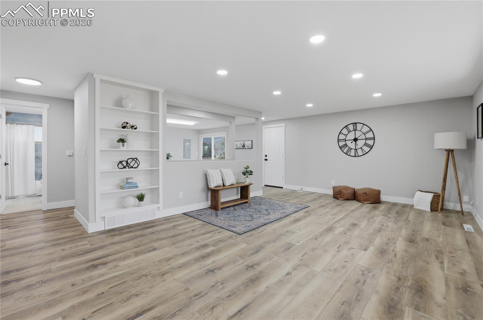 113 Catalina Place