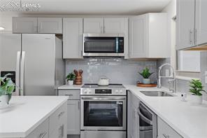 113 Catalina Place