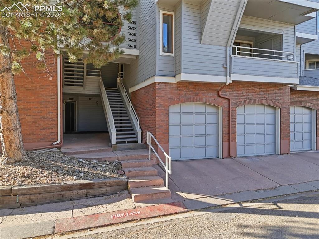 3638 Iguana Drive