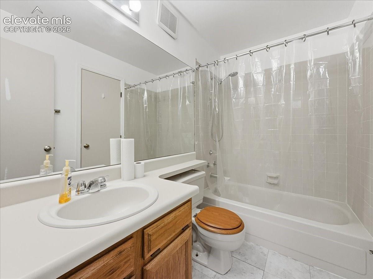 3638 Iguana Drive
