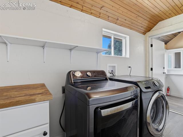 3306 W Colorado Avenue