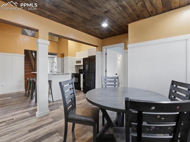 3306 W Colorado Avenue