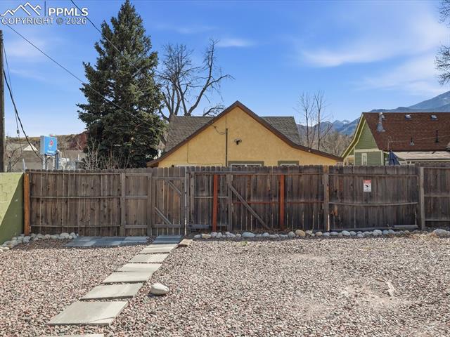 3306 W Colorado Avenue