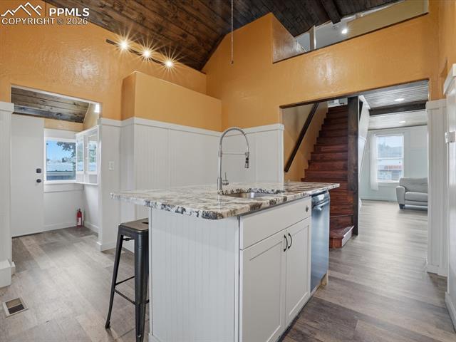 3306 W Colorado Avenue