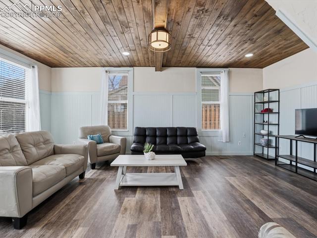 3306 W Colorado Avenue