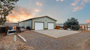 201 E Maple Street