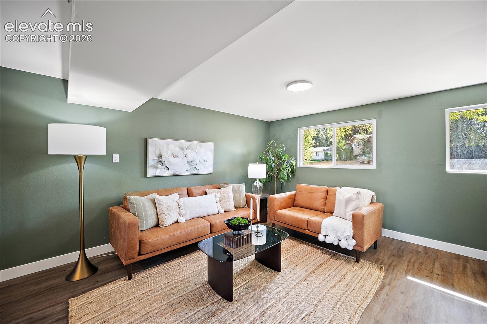 310 Cielo Vista Street