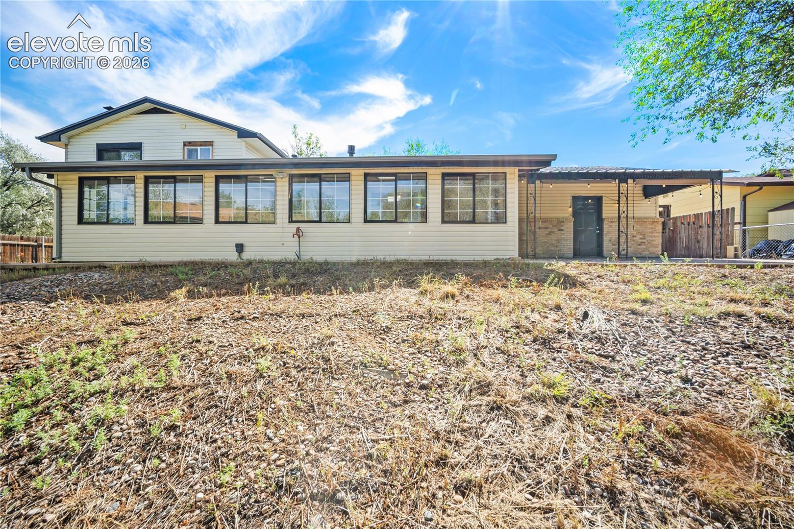 310 Cielo Vista Street