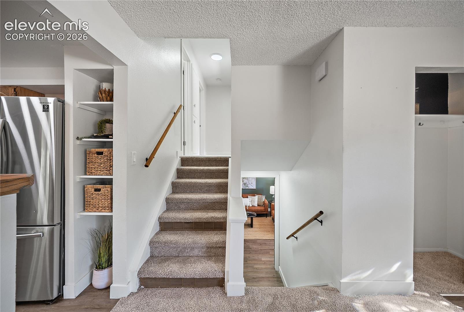 310 Cielo Vista Street