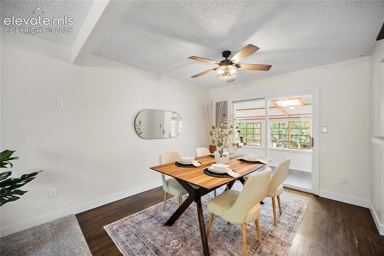 310 Cielo Vista Street