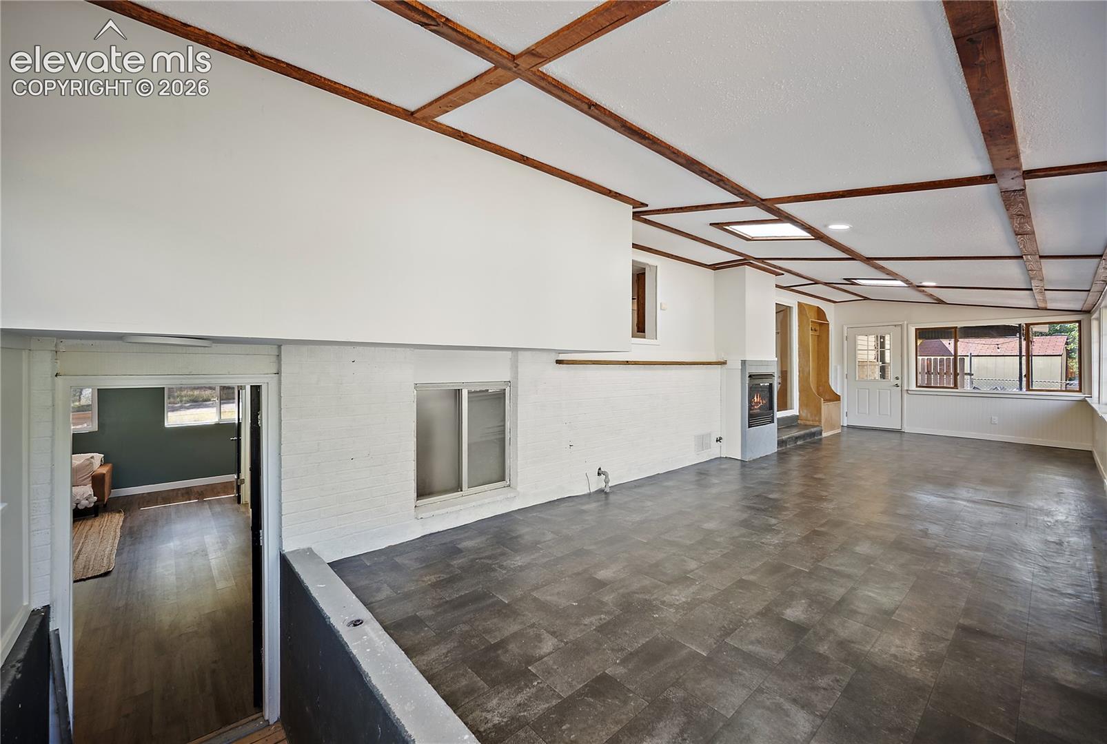 310 Cielo Vista Street