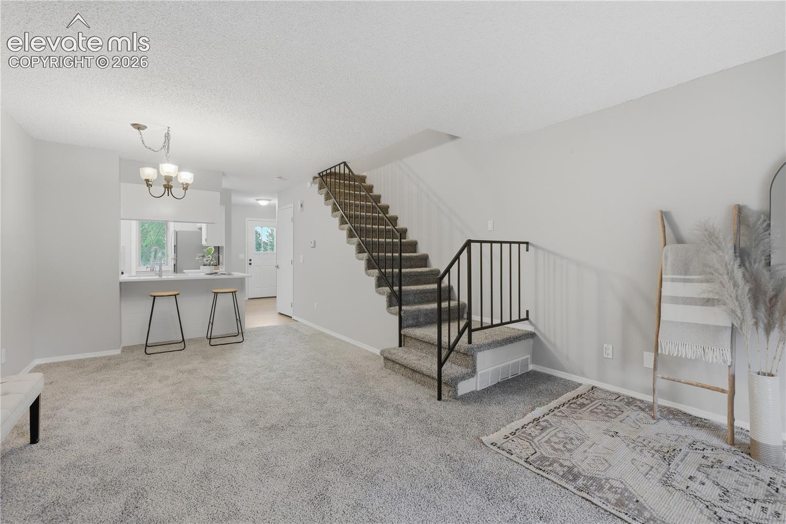 3552 Queen Anne Way